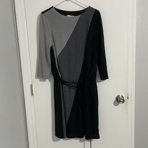 Sandra Darren Gray & Black Drawstring dress Size L